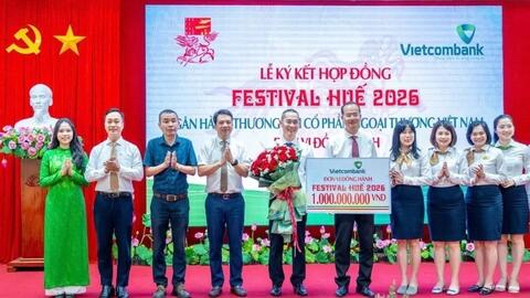Vietcombank đồng hành cùng Festival Huế 2026