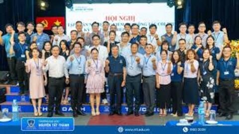 Trường ĐH Nguyễn Tất Thành tham gia kiểm tra coi thi tốt nghiệp THPT