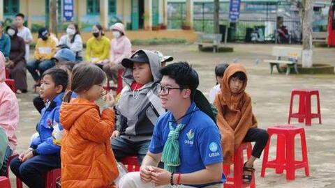 Tình nguyện Mùa Hè xanh: Trải nghiệm thật hay chỉ là hình thức?