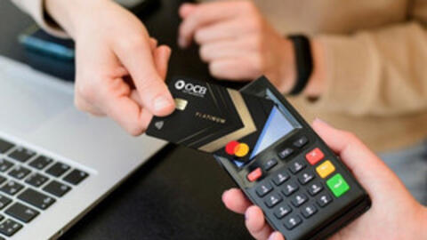 Mua sắm đồ công nghệ với giải pháp hoàn tiền từ thẻ OCB Mastercard Platinum