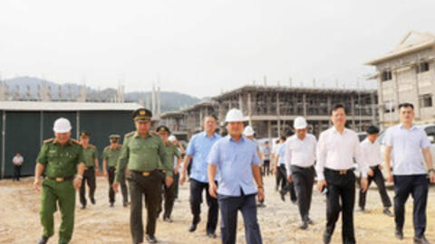 Tuyên Quang nỗ lực đưa các trường nội trú vùng biên vào sử dụng đúng tiến độ
