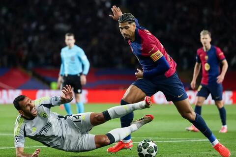 Đằng sau màn ‘lột xác’ của Barcelona ở mùa giải năm nay