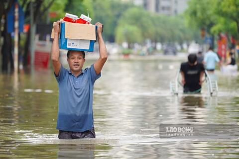 Thời tiết cực đoan, cảnh báo nguy cơ bão lớn tại Việt Nam