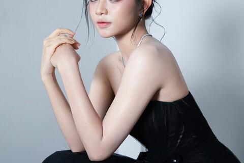 Tiểu Vy, Thiên Ân tái xuất màn ảnh, Minh Kiên có vai chính điện ảnh đầu tiên