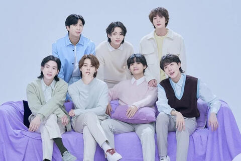 BTS làm nên lịch sử K-pop, trở thành nghệ sĩ đầu tiên được Tổng thống vinh danh