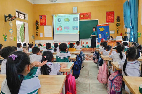 Giáo viên chuẩn bị gì để triển khai hiệu quả bộ sách giáo khoa thống nhất?