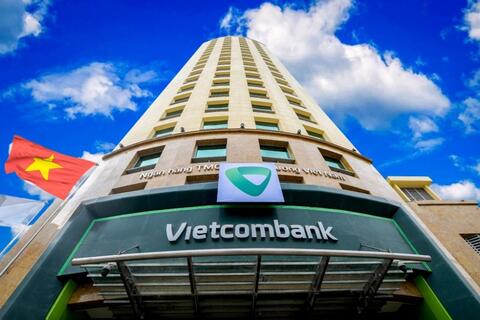 Vietcombank giảm lãi suất cho khách hàng bị thiệt hại bởi bão, lũ năm 2025