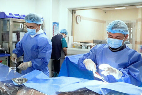 Bệnh viện ở Cần Thơ xử lý thành công ca tái hẹp nặng stent mạch vành