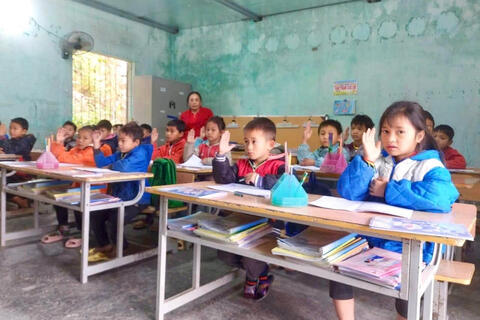 Tuyên Quang lấy giáo dục làm 'đòn bẩy' trong mục tiêu giảm nghèo bền vững