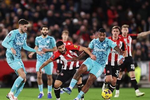Lịch thi đấu bóng đá hôm nay 16/3, sáng 17/3: Brentford đối đầu Wolves