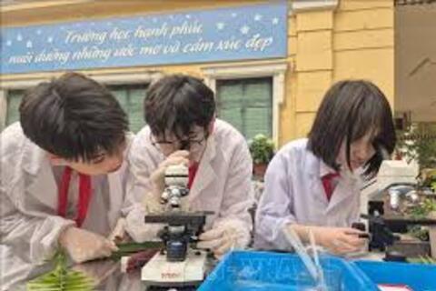 Ứng dụng AI góp phần thay đổi cách tiếp cận tri thức cho học sinh Thủ đô