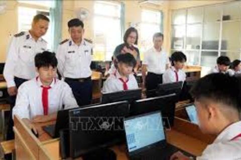 Giáo dục tình yêu đất nước qua cuộc thi “Em yêu biển, đảo quê hương”