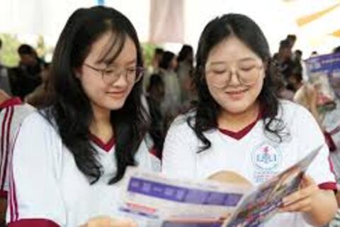 Nhìn lại 5 năm Kỳ thi tốt nghiệp THPT (2021 - 2025): Ngoại ngữ không thể đối sánh theo cách cũ