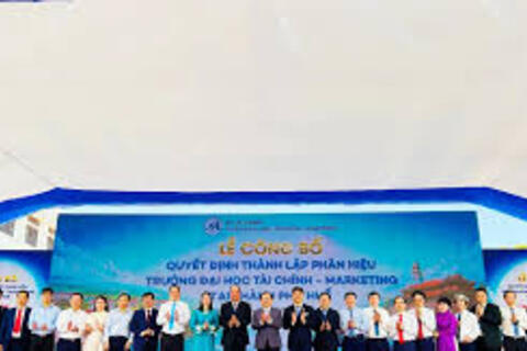 Ra mắt Phân hiệu Trường Đại học Tài chính – Marketing tại TP Huế