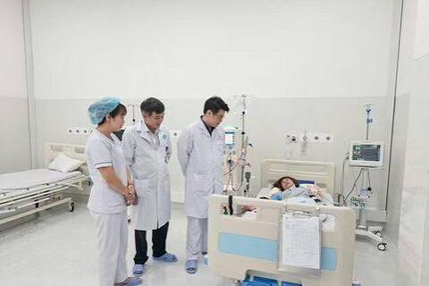 Triển khai kỹ thuật lọc máu tại Côn Đảo