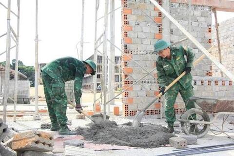 Chung sức xây trường, chắp cánh ước mơ nơi biên cương