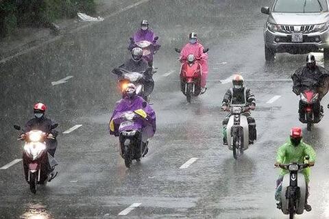 Dự báo thời tiết ngày 28/8: Trung Bộ nắng nóng, Bắc Bộ mưa dông về chiều tối