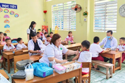 An Giang tiêm vắc-xin phòng bệnh cho trẻ mầm non và tiểu học