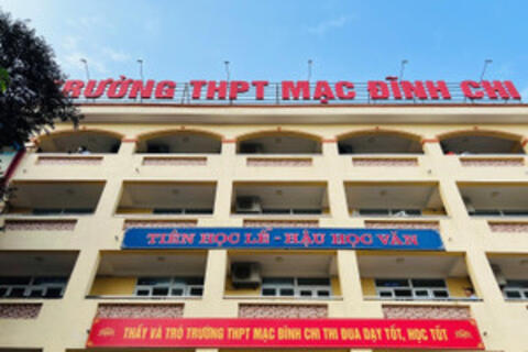 Sở GD&ĐT Hà Nội thông tin về vụ việc nam sinh hành hung cô giáo