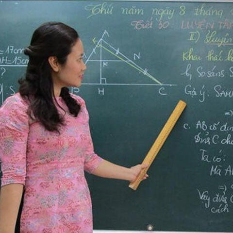 Chứng chỉ nghiệp vụ sư phạm trung cấp chuyên nghiệp có dùng để dạy cấp THCS?