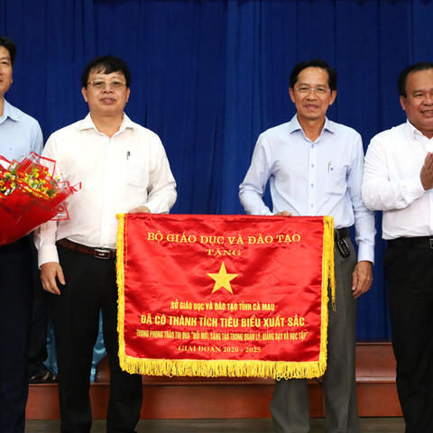 Tỉnh Cà Mau quyết tâm tạo đột phá phát triển Giáo dục và Đào tạo