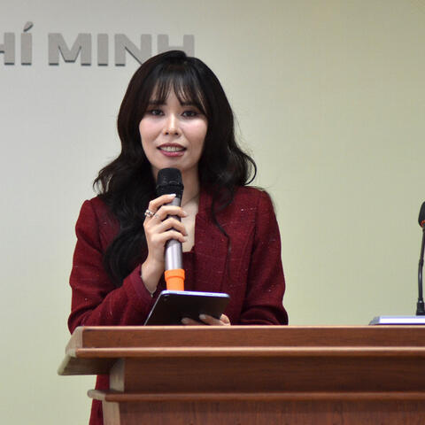 Phía sau mỗi hồ sơ du học là kỳ vọng của một gia đình