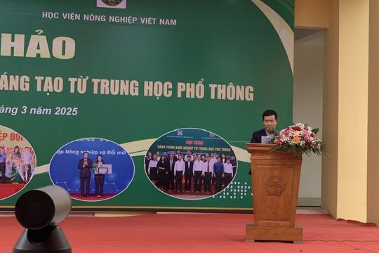 Khơi dậy tiềm năng, kiến tạo tương lai cho học sinh