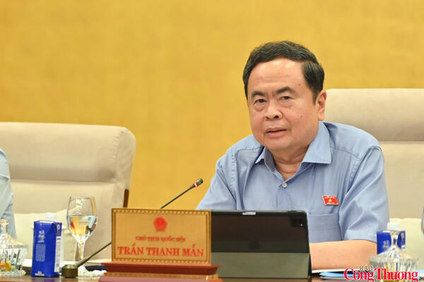 Chủ tịch Quốc hội: Luật Dầu khí sửa đổi phải trở thành động lực thu hút đầu tư, phát triển ngành