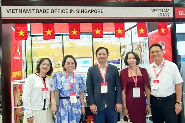 Thương mại Việt Nam - Singapore tăng trưởng mạnh nửa đầu năm 2026