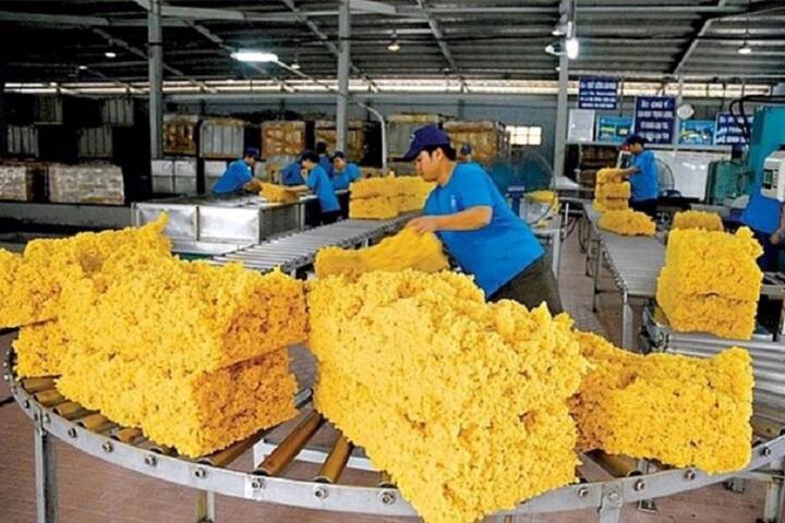 Xuất khẩu cao su: Giảm về lượng nhưng tăng về giá