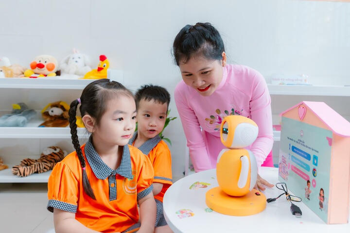 Hoàn thiện chính sách về phổ cập giáo dục, giáo dục bắt buộc, xóa mù chữ