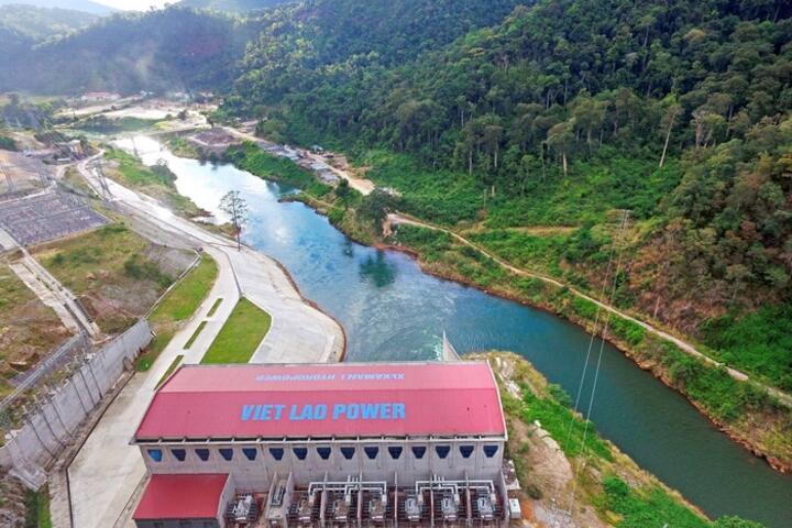 Dấu ấn tăng trưởng mạnh mẽ của dòng vốn Việt đầu tư ra nước ngoài