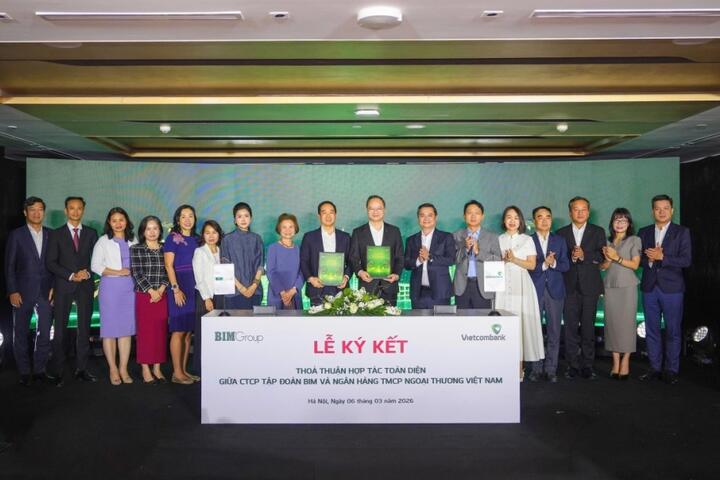 Vietcombank và Công ty Cổ phần Tập đoàn BIM ký kết thỏa thuận hợp tác toàn diện
