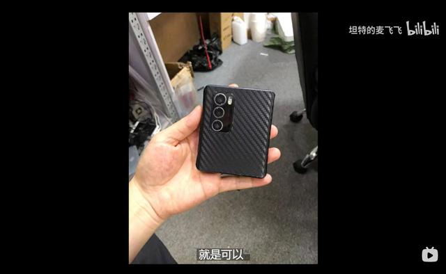 Nếu "bẻ cánh" LG Wing, bạn sẽ có được chiếc smartphone độc đáo này - Ảnh 6.