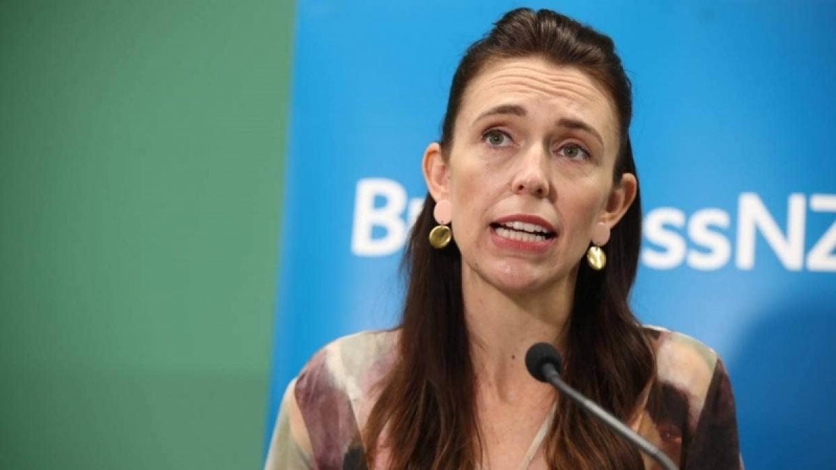 Thủ tướng Jacinda Ardern thông báo New Zealand sẽ mở cửa biên giới với tất cả các nước từ tháng 10 tới. (Ảnh Stuff)