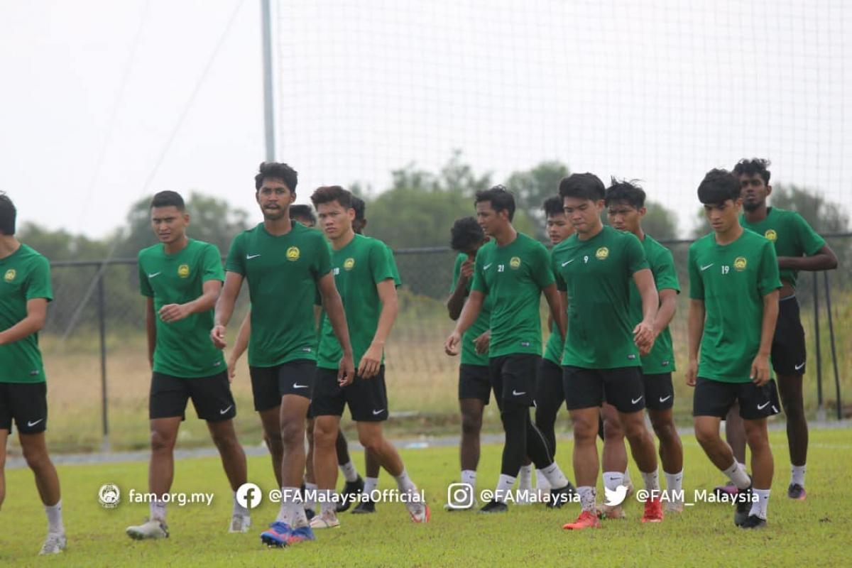 U23 Malaysia tập luyện trước trận đấu với U23 Lào. (Ảnh: FAM).