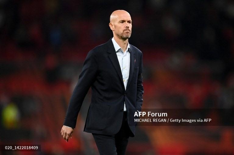 Ten Hag và 42 ngày giông bão cùng Man United