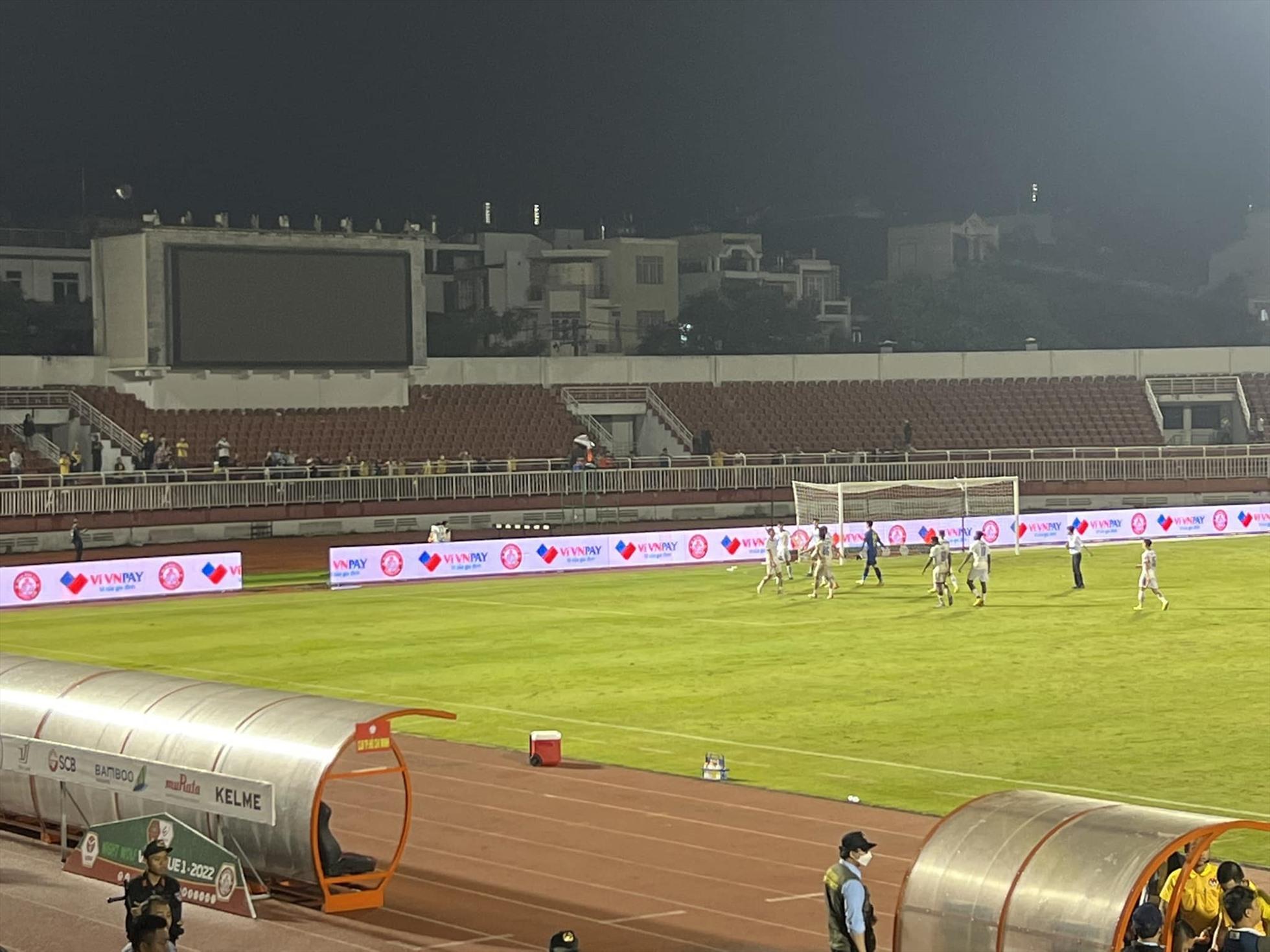 V.League và giai đoạn mới: Không còn sự dễ dãi