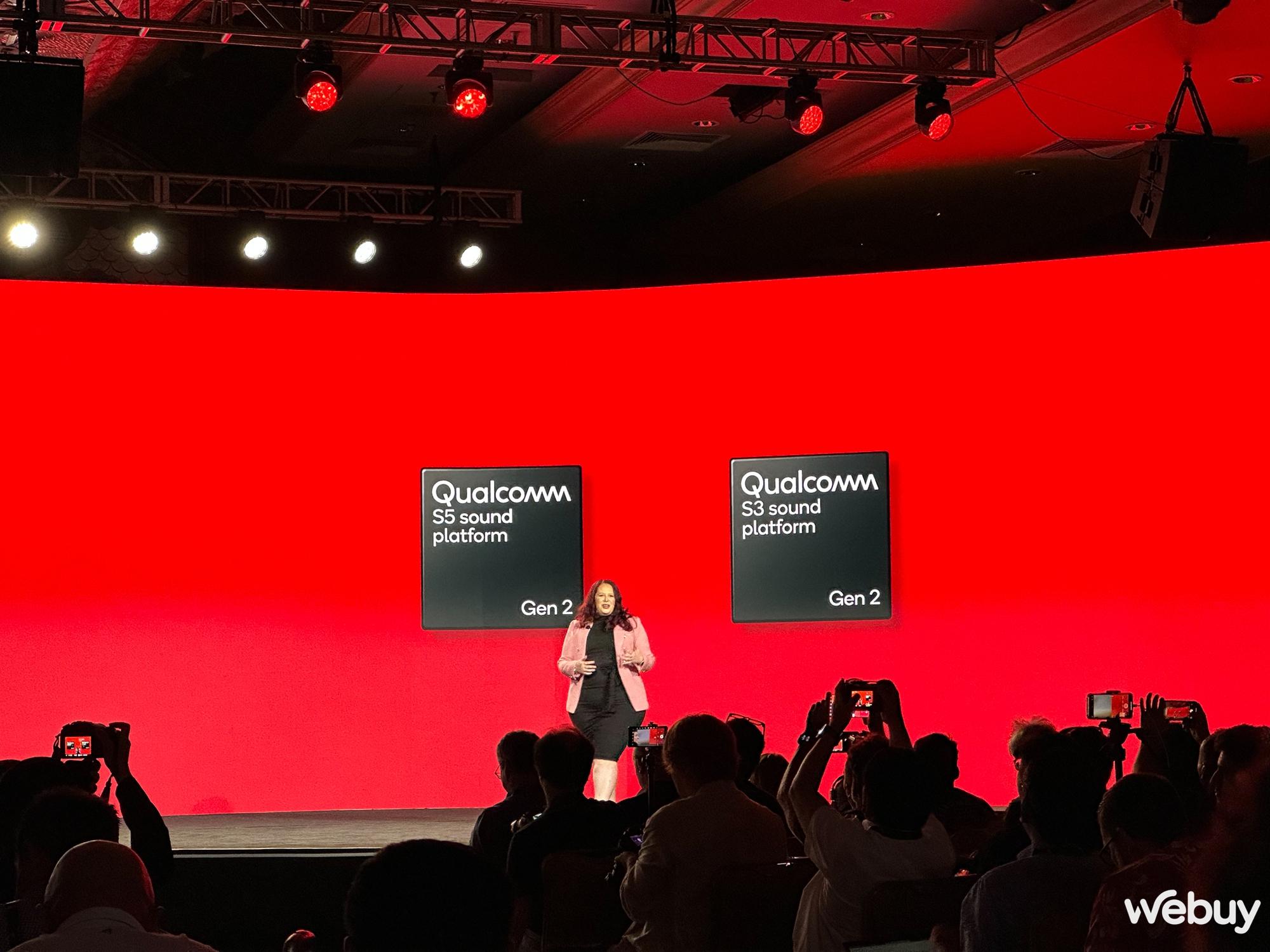 Qualcomm ra mắt loạt vi xử lý dành cho thiết bị đeo thông minh - Ảnh 2. Qualcomm ra mắt loạt vi xử lý dành cho thiết bị đeo thông minh - Ảnh 2.