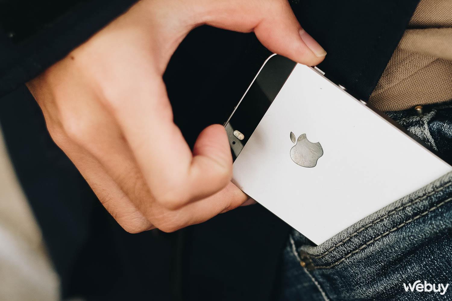 Đây là mẫu iPhone hoàn hảo để làm máy phụ, giá chỉ hơn 1 triệu đồng - Ảnh 18. Đây là mẫu iPhone hoàn hảo để làm máy phụ, giá chỉ hơn 1 triệu đồng - Ảnh 18.