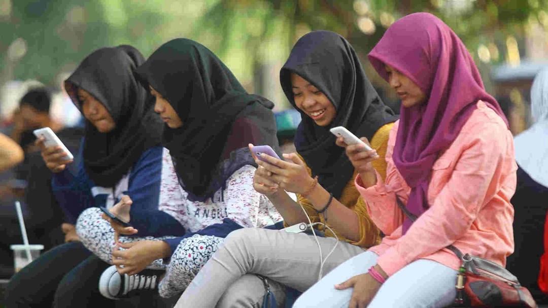 Kỳ lạ quốc gia không hề thích iPhone: Điện thoại Trung Quốc ở đây là "vua", - Ảnh 2. Kỳ lạ quốc gia không hề thích iPhone: Điện thoại Trung Quốc ở đây là "vua", - Ảnh 2.