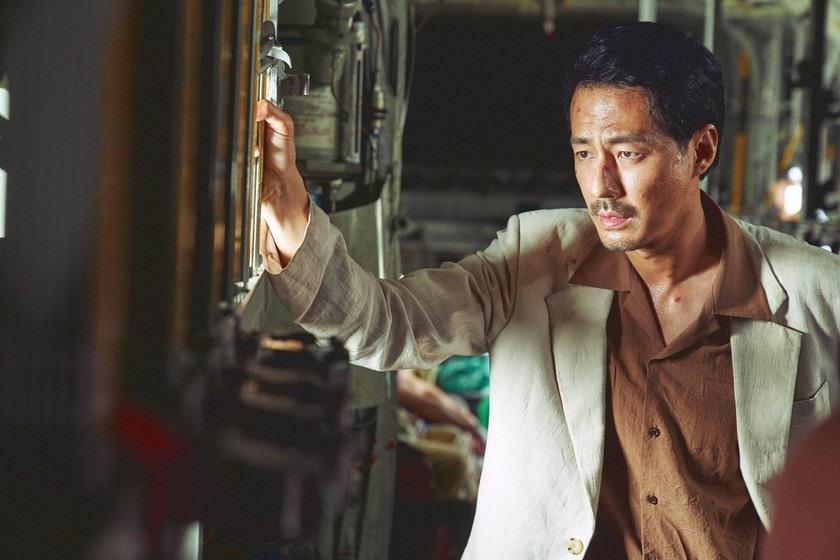 Jo In Sung chăm đóng phim nhưng lười kết hôn. Ảnh: Lotte