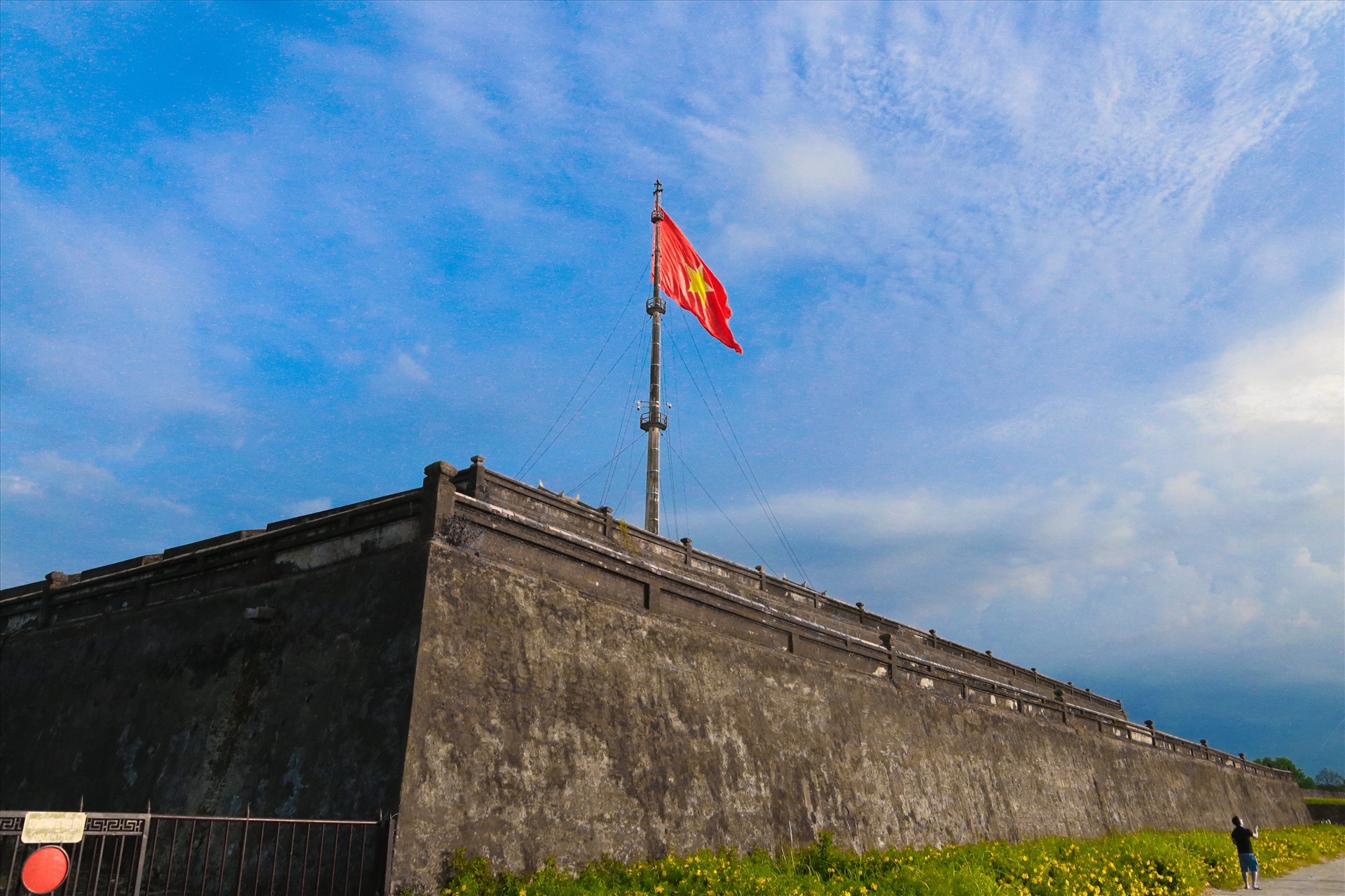 Thời gian tới là kỷ niệm tròn 30 Quần thể Di tích của Cố đô Huế được UNESCO công nhận là Di sản Văn hóa Thế giới. Khi đến với Huế dịp này, du khách sẽ được trải nghiệm không khí của những Lễ hội cũng như có cơ hội tham quan điểm du lịch mới Kỳ đài – Thượng Thành.