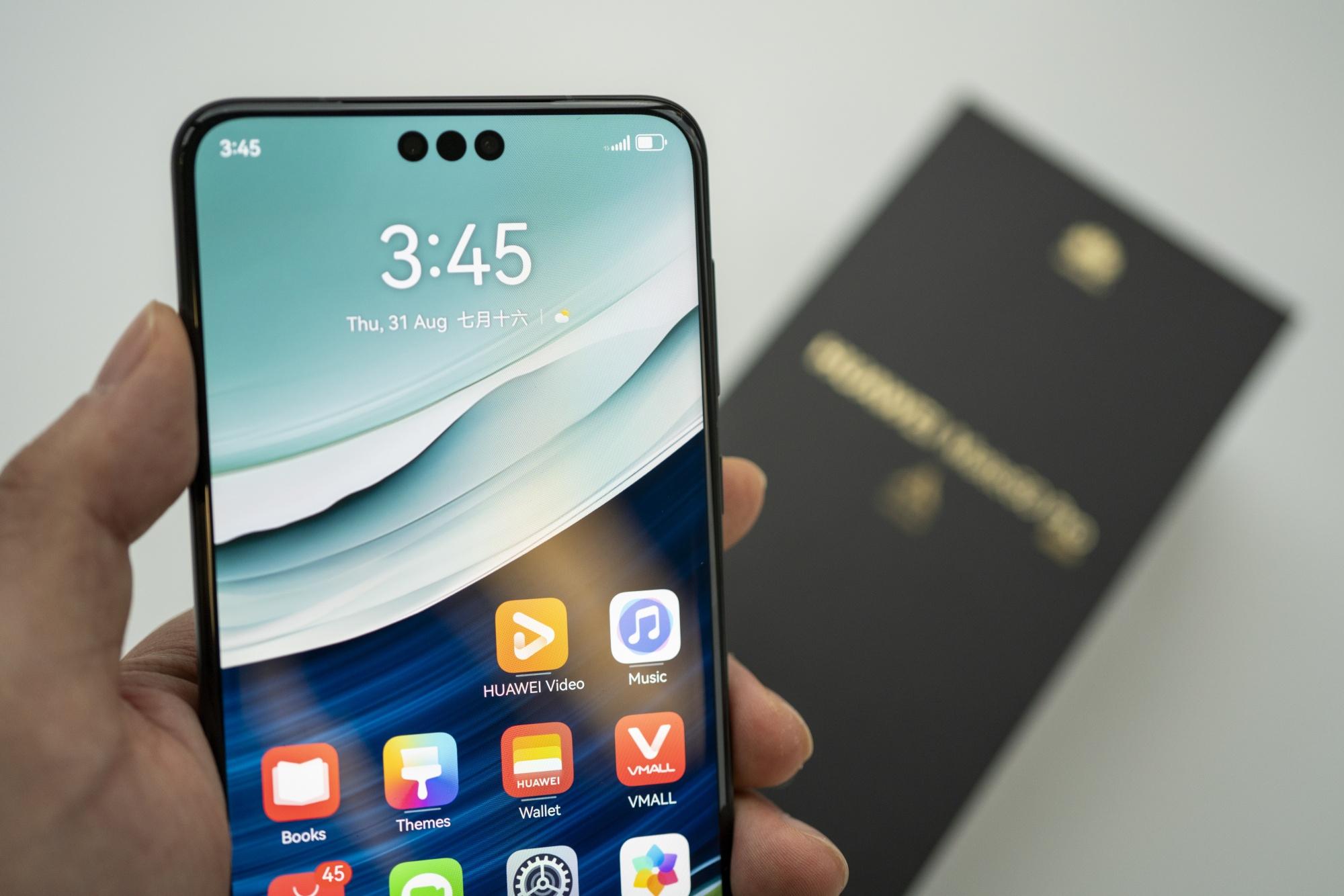 Mổ xẻ Huawei Mate 60 Pro, chuyên gia công nghệ kinh ngạc vì bước đột phá của Trung Quốc trong sản xuất chip - Ảnh 1.