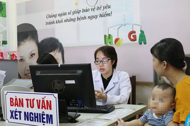 Vaccine bị gián đoạn làm tăng nguy cơ các bệnh sởi, ho gà xuất hiện