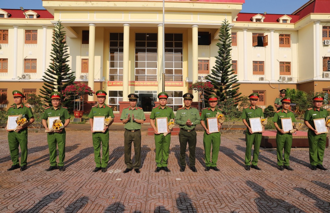 Bộ Công an khen thưởng nhiều đơn vị thuộc Công an tỉnh Đắk Nông