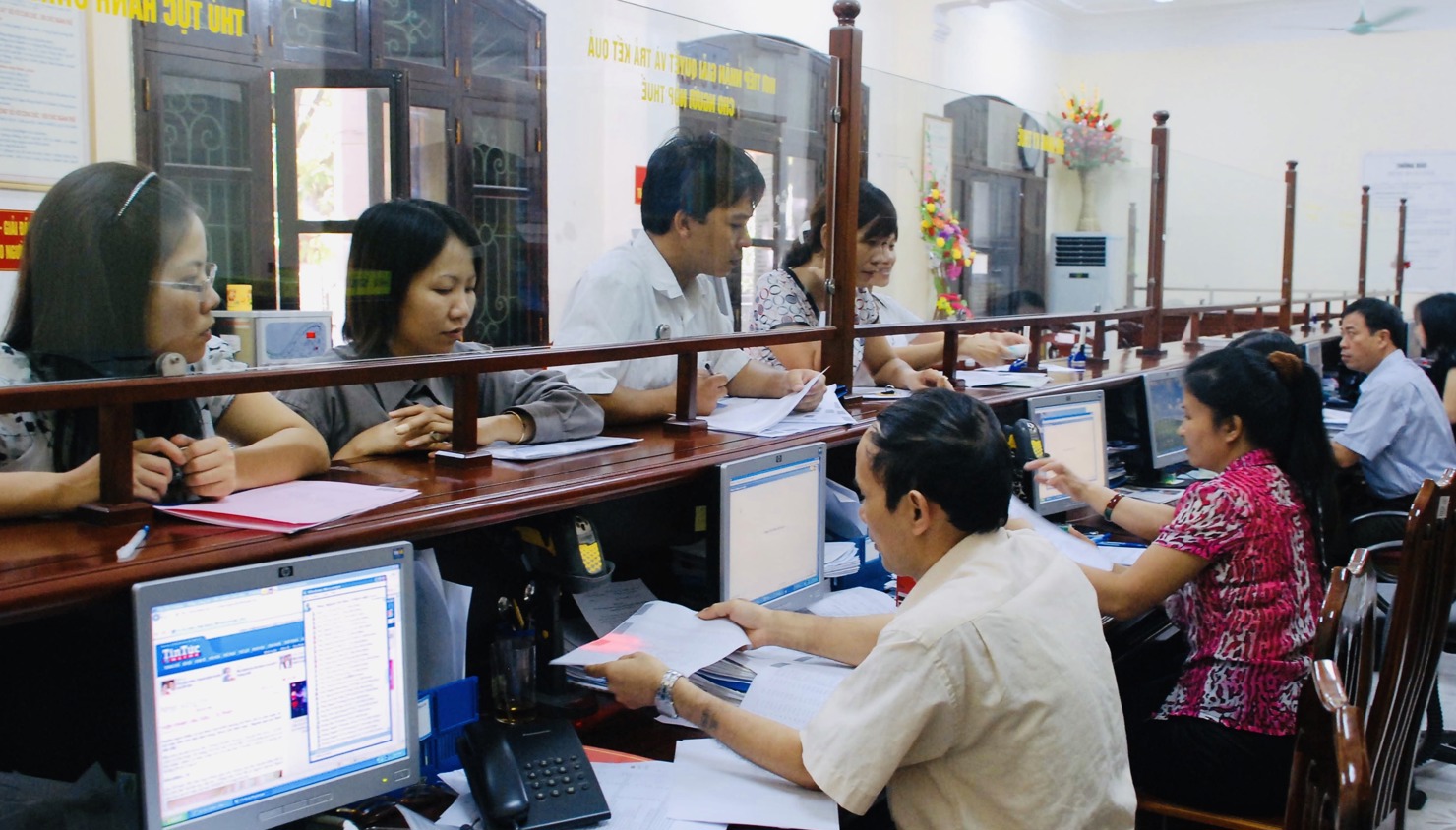 Ngành Thuế tăng cường hiện đại hoá trong quản lý, tạo thuận lợi cho người nộp thuế.