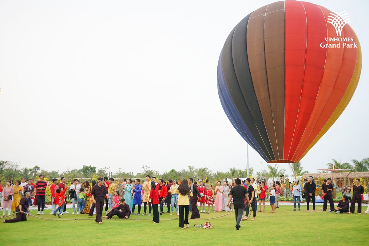 Với 4 mùa lễ hội, Vinhomes Grand Park trở thành điểm đến yêu thích của hàng triệu du khách, mang lại tiềm năng kinh doanh sinh lời lớn cho các nhãn hàng