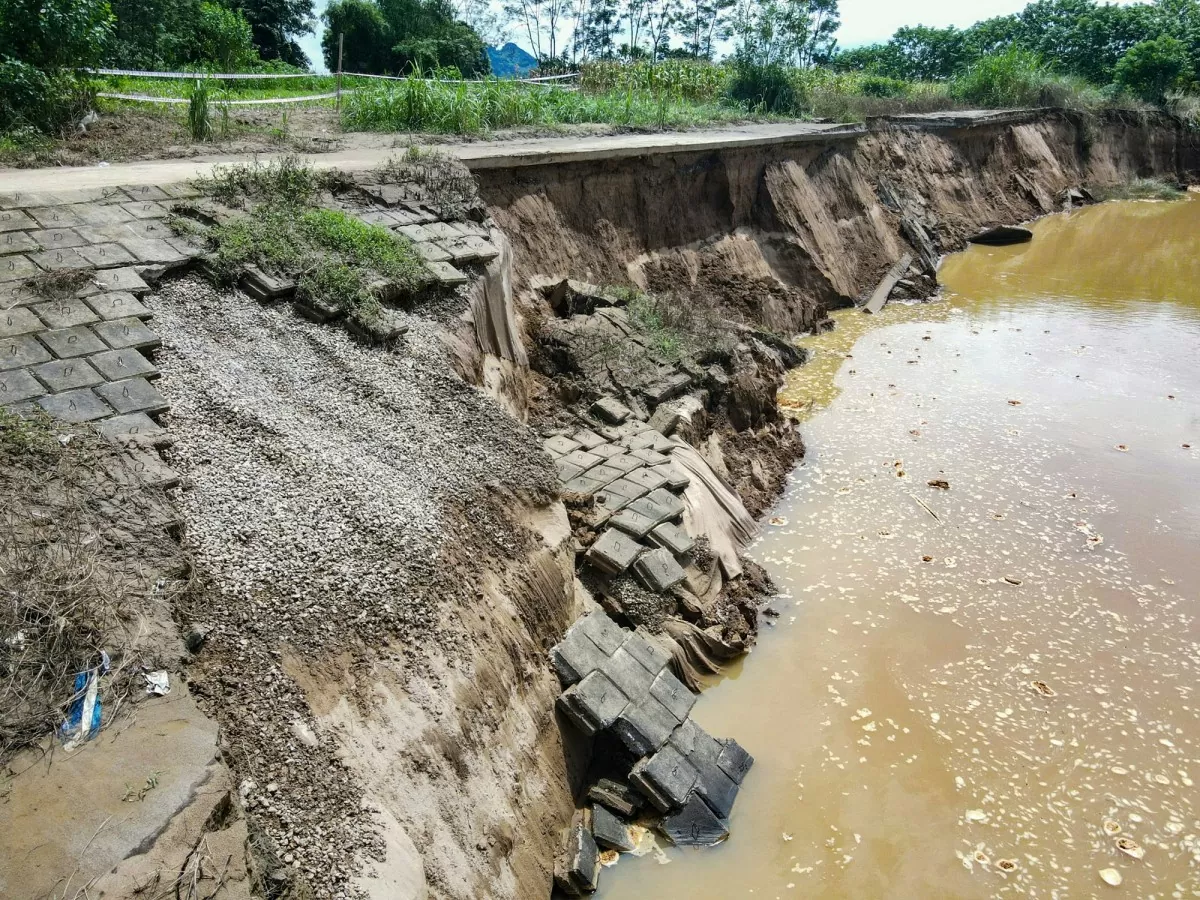 sạt lở đê sạt lở đê