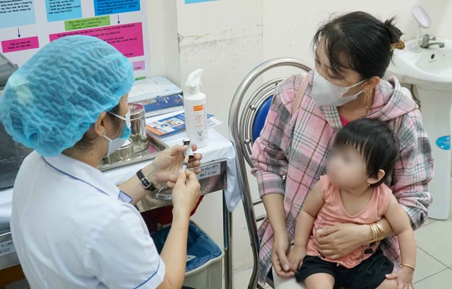 Ca sởi tăng, TPHCM đẩy mạnh rà soát, tiêm chủng vaccine